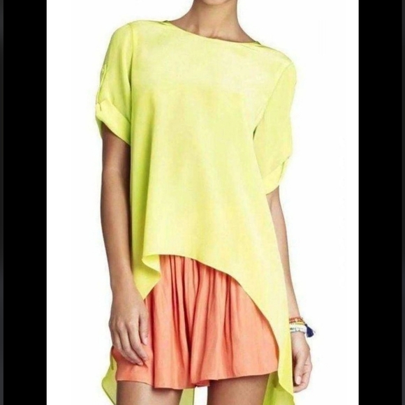 BCBG Catarina 100% Silk Blouse Lemongrass Size Small - Picture 1 of 7